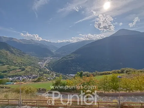 Pis de 100 m² a Viella i Mitjaran