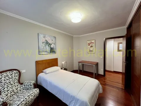 Pis de 170 m² a Pontevedra
