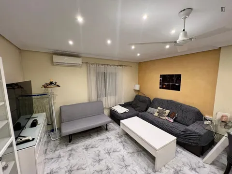 Chambre à louer, Valence