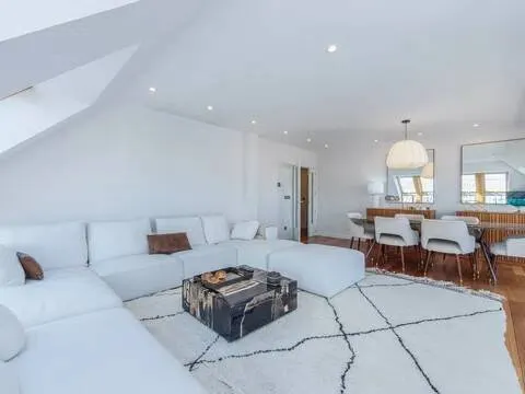 Appartamento 182 m² a Vigo