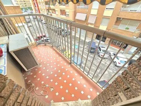 Wohnung 90 m² in Valencia