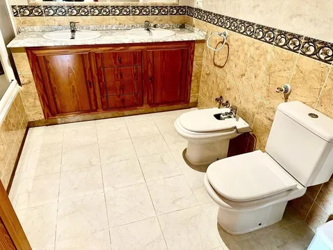 Pis de 220 m² a Còrdova