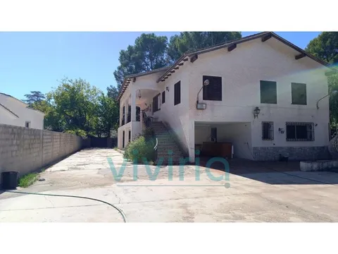 Casa de 373 m² en Paterna