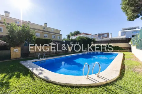 Pis de 211 m² a Godella