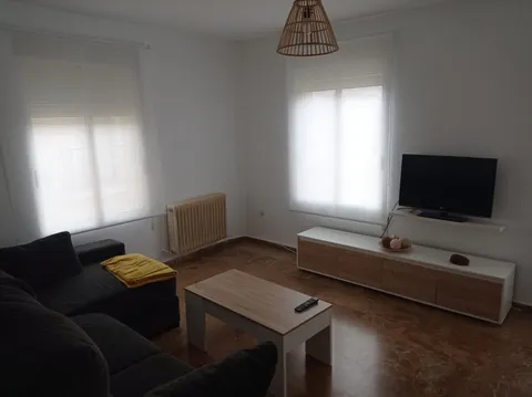 Appartamento 90 m² a Baza