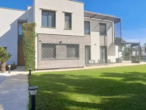 Casa de 517 m² a Alcalá de Guadaíra