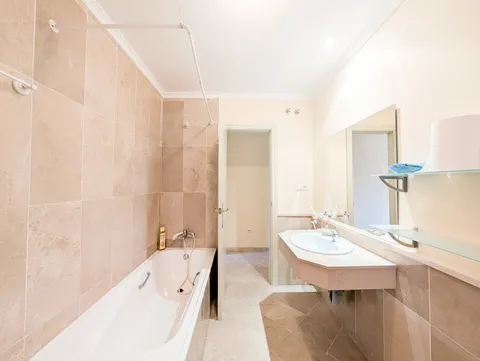 Apartamento 133 m² em Granada