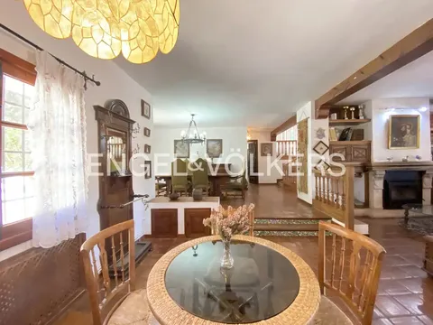 Appartement 380 m² à Nàquera / Náquera