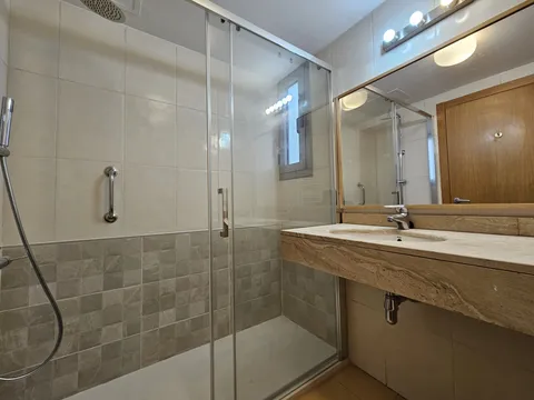 Appartement 104 m² à Sant Cugat del Vallès