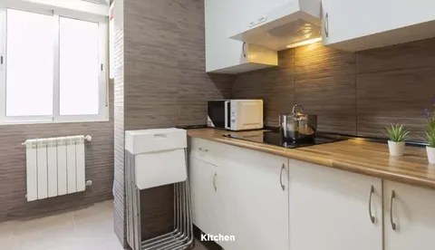 Room for rent, Madrid