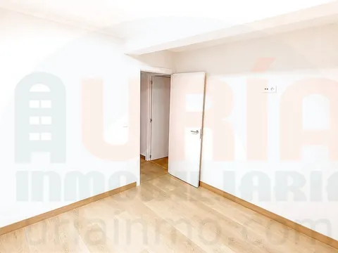Pis de 78 m² a Oviedo
