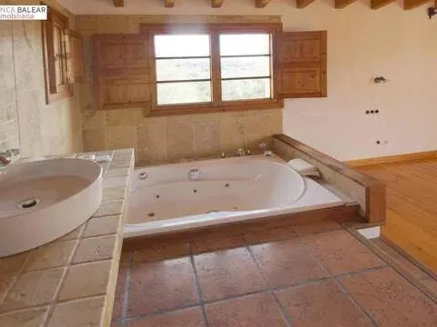 Pis de 300 m² a Costitx