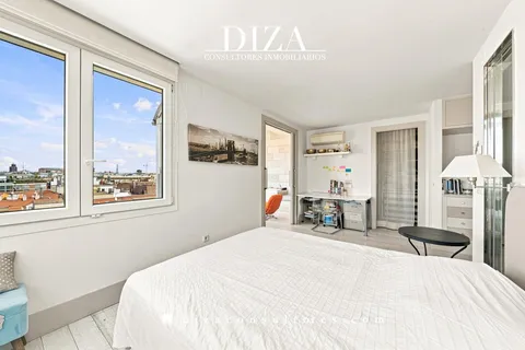 Wohnung 192 m² in Madrid