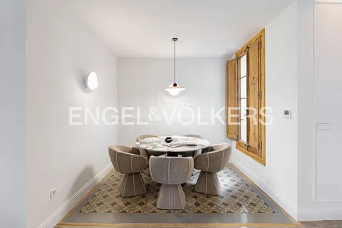 Wohnung 228 m² in Barcelona
