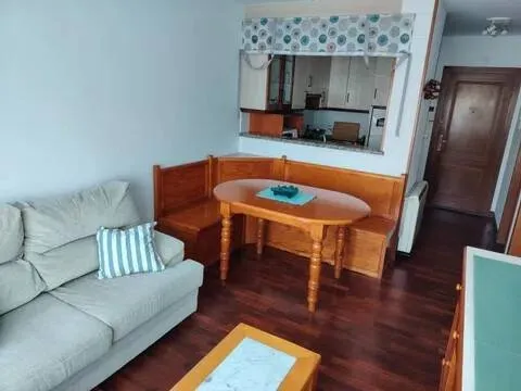 Pis de 50 m² a Oleiros (3/12)