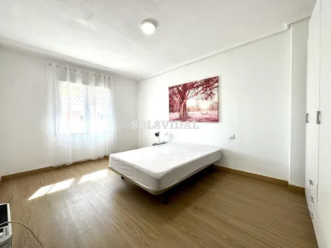 Pis de 120 m² a Oriola