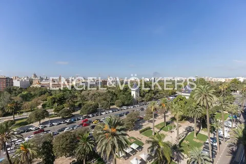 Pis de 163 m² a València