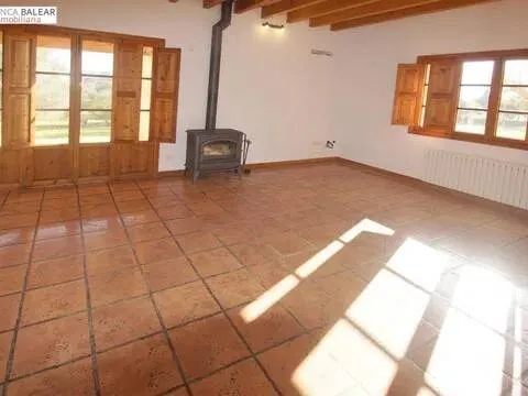 Pis de 300 m² a Costitx