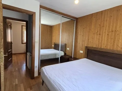Casa de 180 m² a Teo