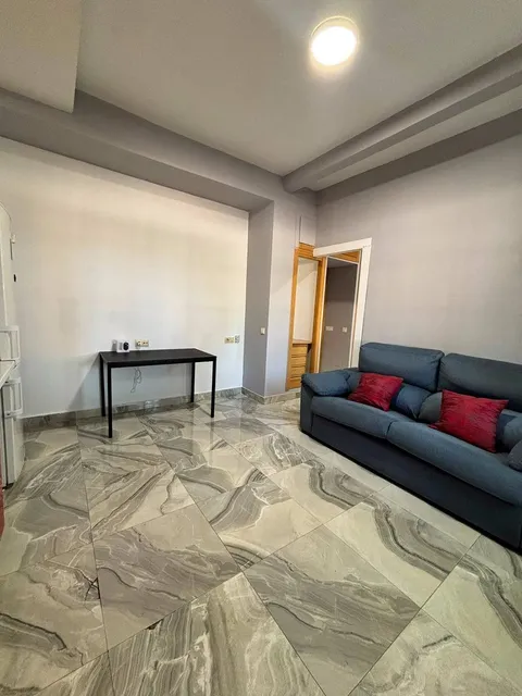Appartamento 43 m² a Madrid (2/9)