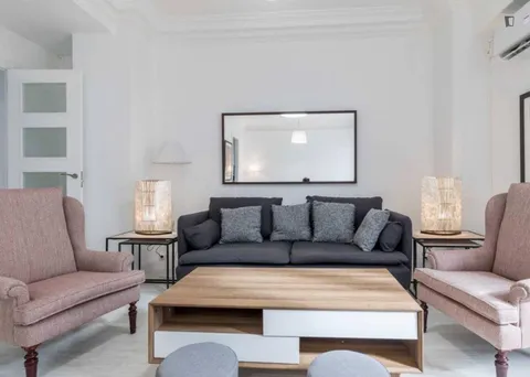 Pis de 74 m² a València