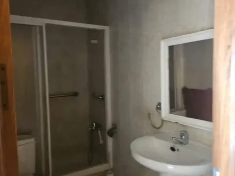Casa de 90 m² en Herencia