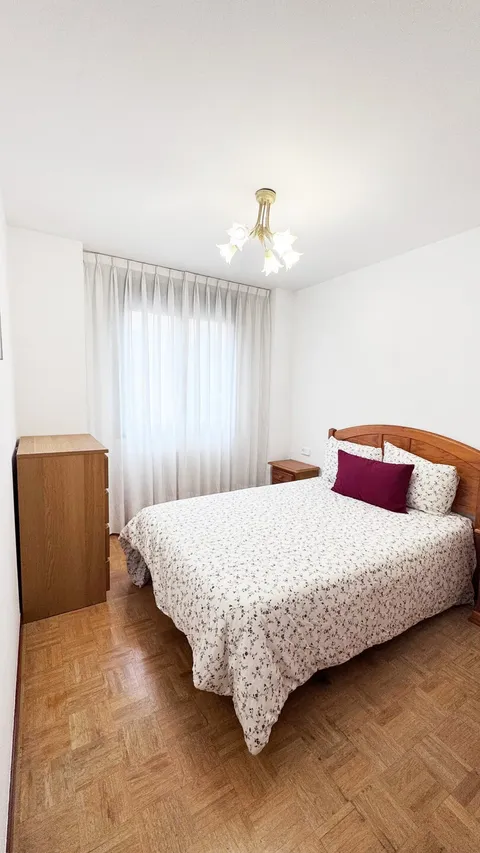 Pis de 80 m² a Oviedo