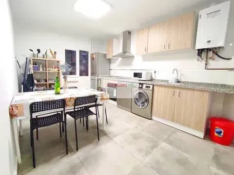 Pis de 130 m² a Oviedo