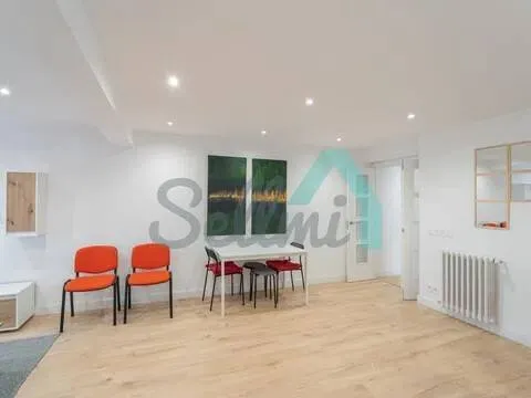 Pis de 104 m² a Oviedo