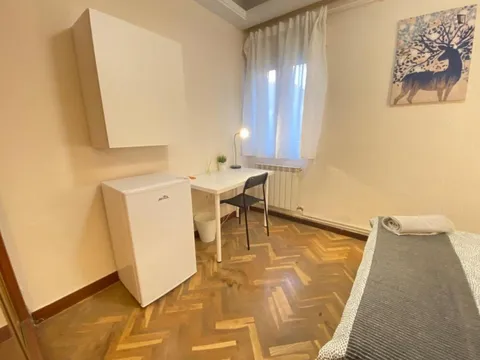 Zimmer zur Miete, Madrid