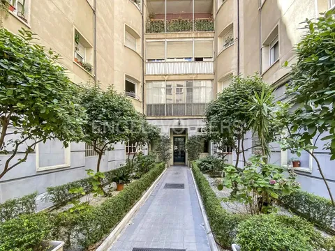 Wohnung 102 m² in Madrid