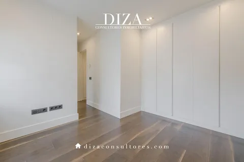 Appartamento 169 m² a Madrid