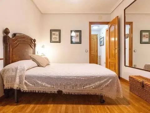 Pis de 43 m² a Gijón (3/12)