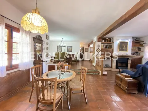 Appartement 380 m² à Nàquera / Náquera