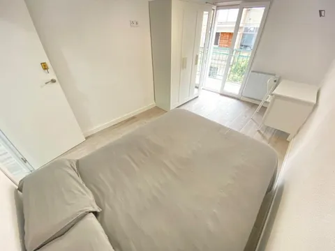 Chambre à louer, Madrid (4/12)