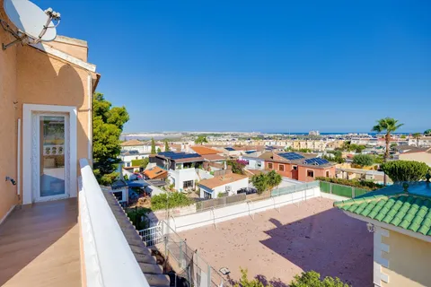 Casa de 355 m² a Torrevella