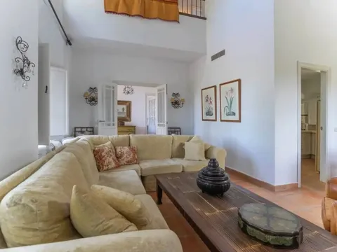 Casa de 325 m² a Alhaurín el Grande