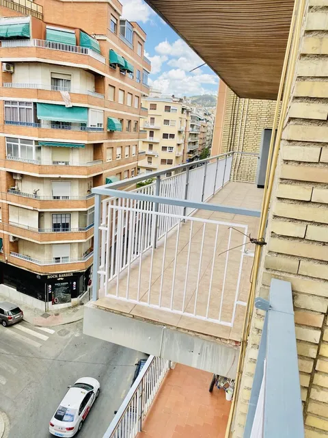 Appartamento 95 m² a Granada