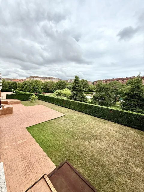Pis de 98 m² a Gijón