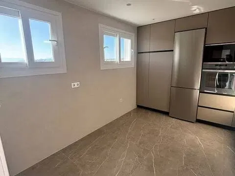 Pis de 223 m² a Màlaga (4/75)