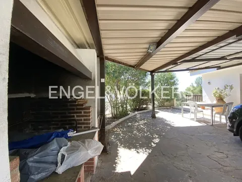 Appartement 380 m² à Nàquera / Náquera