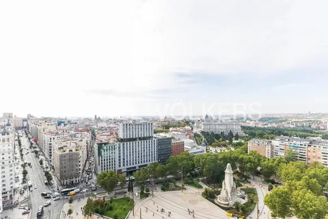 Wohnung 102 m² in Madrid