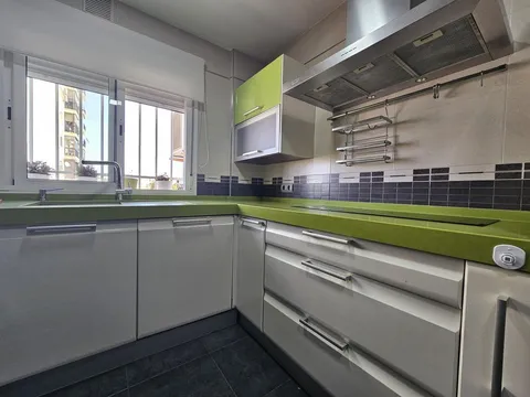 Appartement 90 m² à Xérès