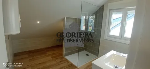 Casa de 251 m² a Vigo