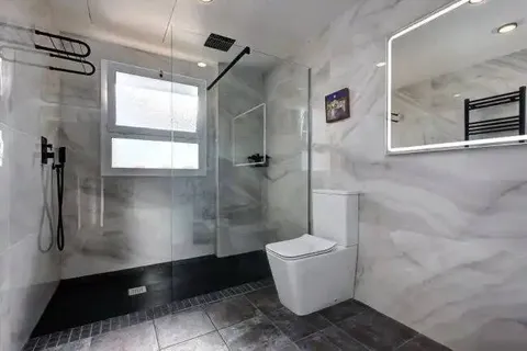 Appartamento 175 m² a San Roque