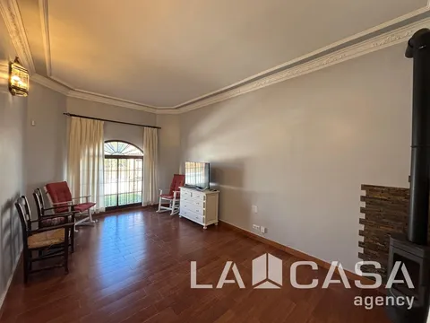 Casa de 387 m² a Dos Hermanas