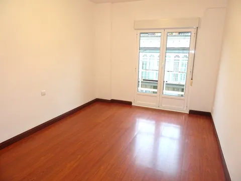 Pis de 100 m² a Gijón