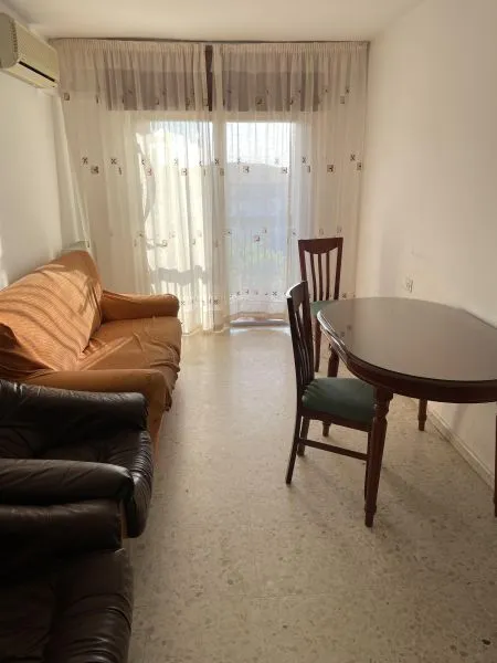 Room for rent, Granada
