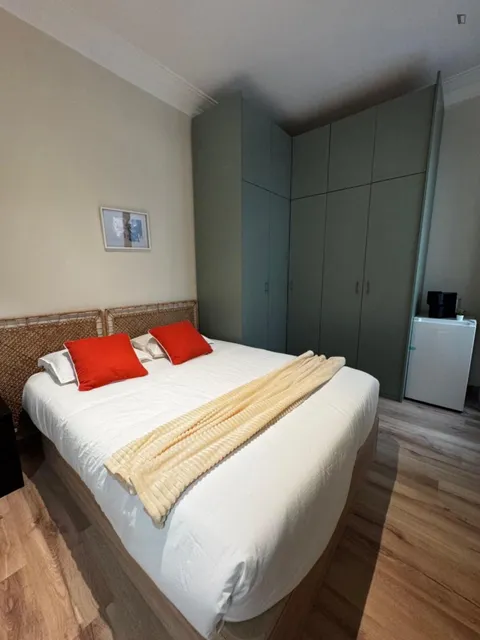 Habitació de lloguer, Madrid
