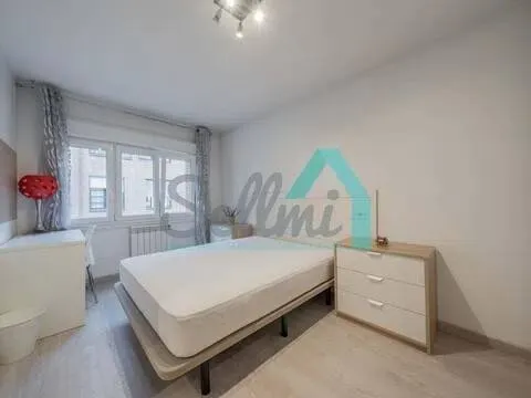 Habitació de lloguer, Oviedo